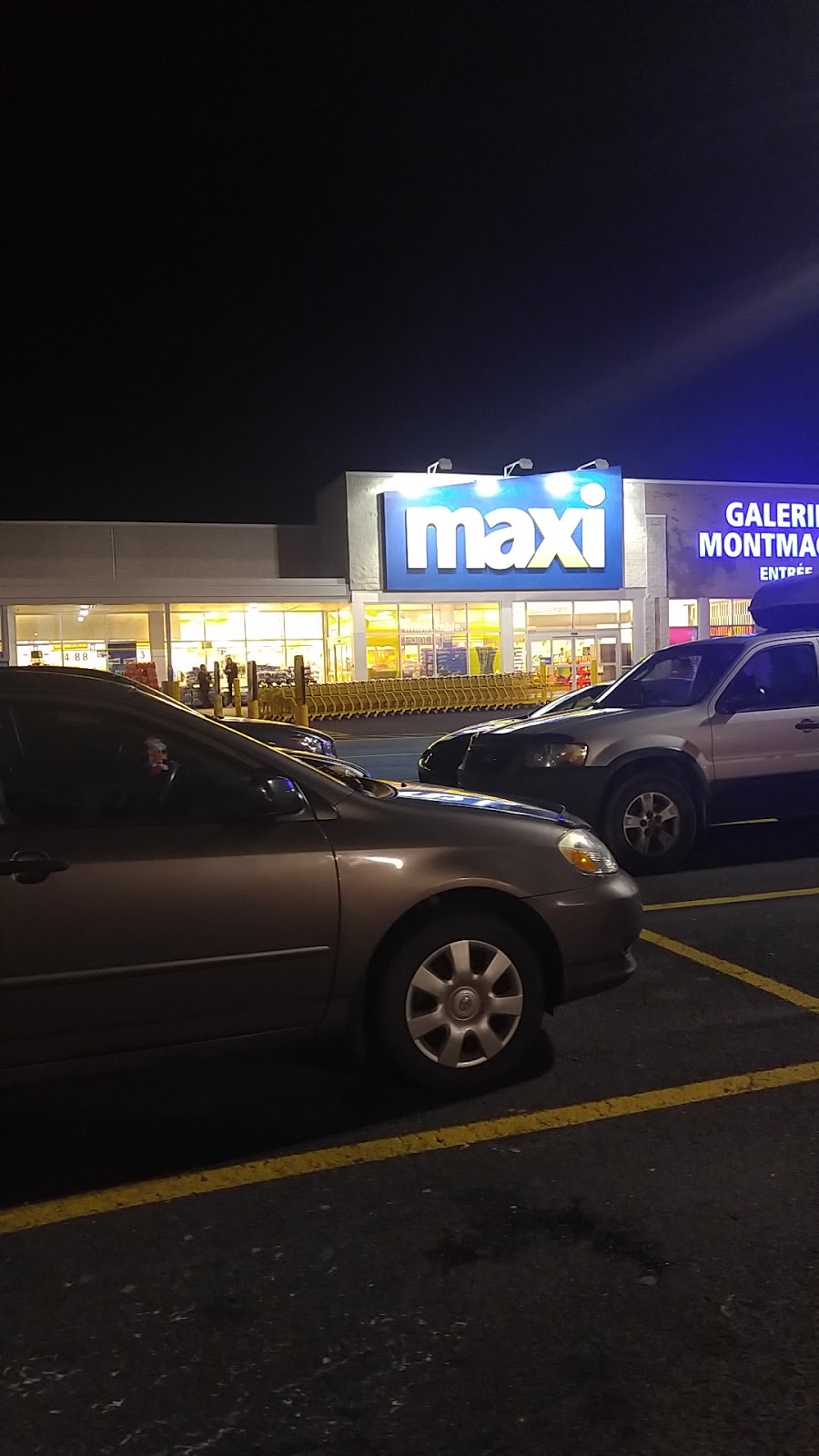 Maxi | 101 Boulevard Taché O, Montmagny, QC G5V 3T8, Canada | Phone: (418) 248-0912