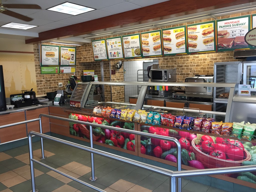 Subway | 8760 Boulevard Lacroix, Saint-Georges, QC G5Y 2B5, Canada | Phone: (418) 228-2424