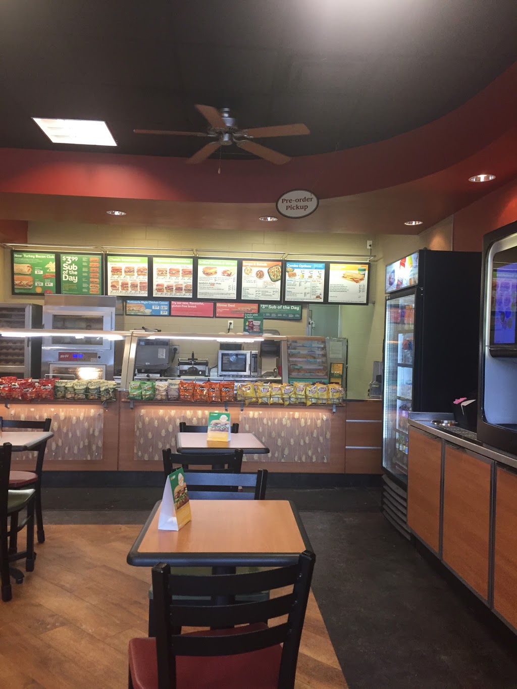 Subway | 474 10th St, Hanover, ON N4N 1P5, Canada | Phone: (519) 364-2575