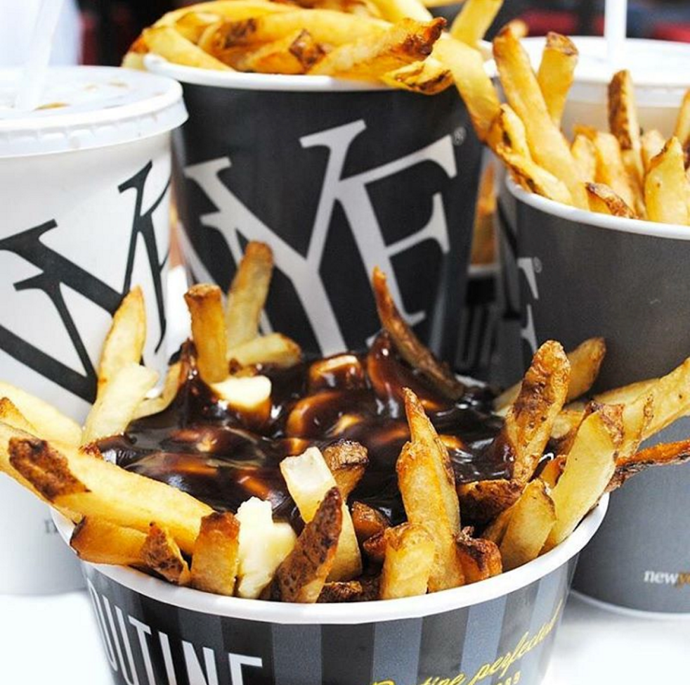 New York Fries - Erin Mills Town Centre | 5100 Erin Mills Pkwy, Mississauga, ON L5M 4Z5, Canada | Phone: (905) 569-6560