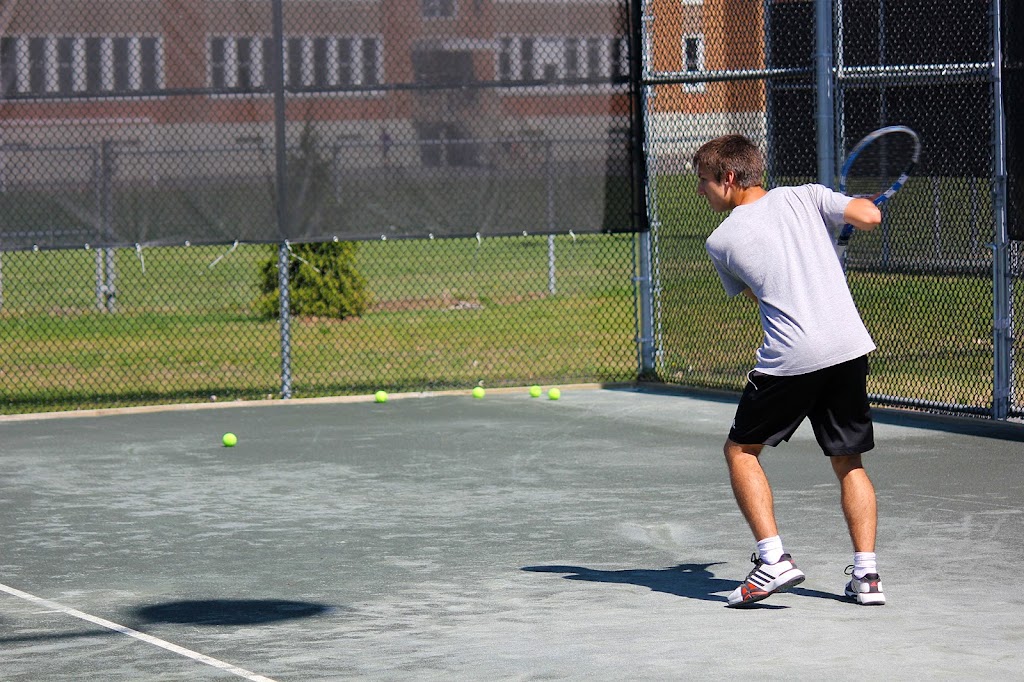 Association de tennis de Drummondville | 1380 Rue Montplaisir, Drummondville, QC J2C 1M0, Canada | Phone: (819) 478-2155