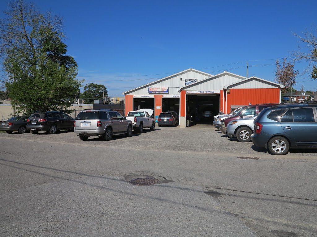 Johns Auto Supply Ltd | 118 Brock St, Smithville, ON L0R 2A0, Canada | Phone: (905) 957-3910