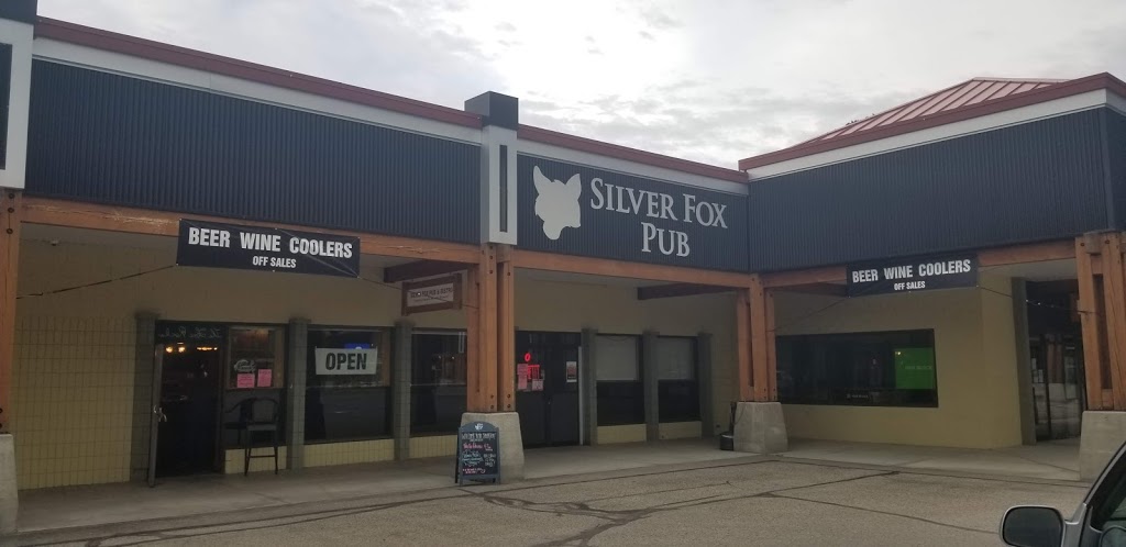 Silver Fox Pub | 305 Brooke Dr, Chase, BC V0E 1M1, Canada | Phone: (250) 679-8313