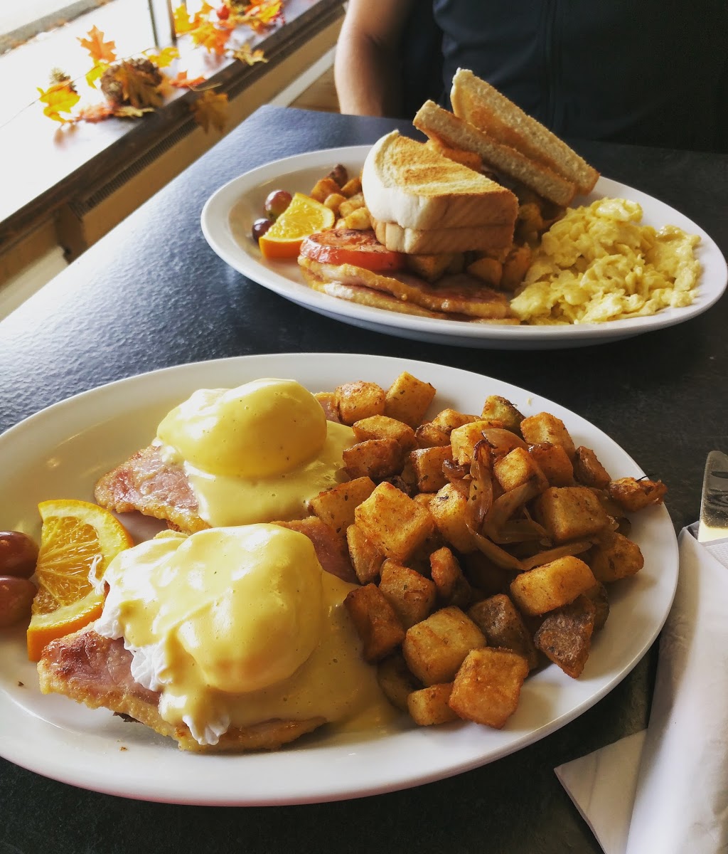 Sweet Maple All Day Breakfast | 20 Water St, Port Perry, ON L9L 1J1, Canada | Phone: (905) 982-0662