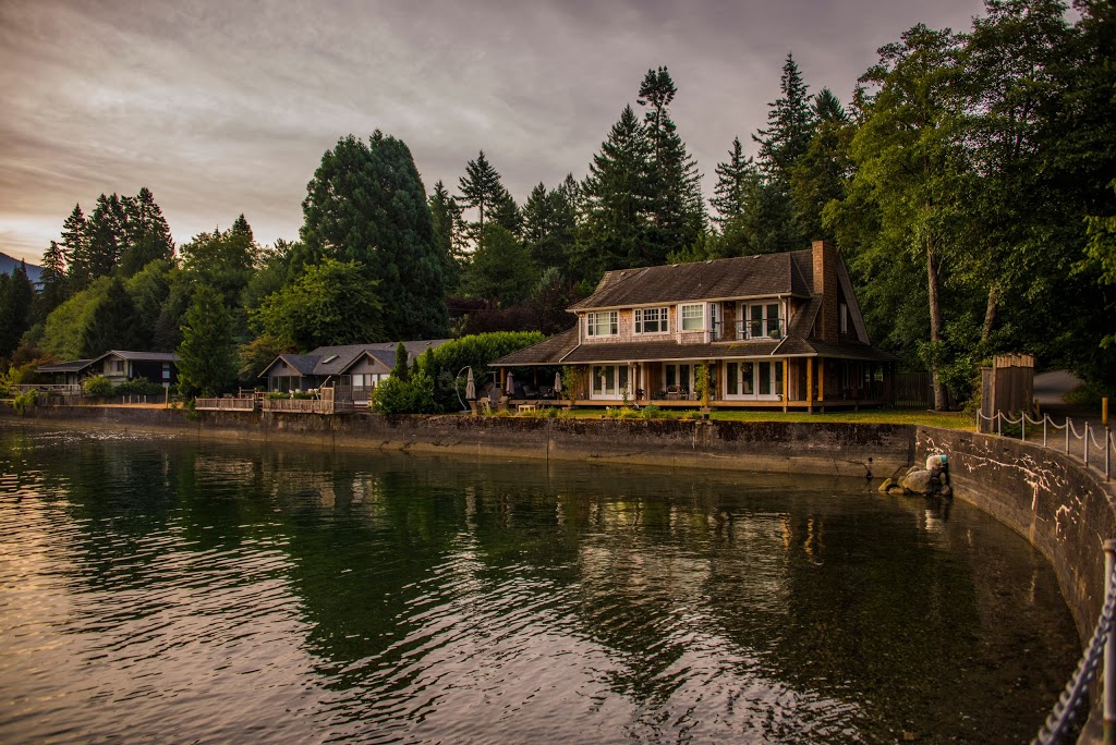 The Studio at Cove House | 426 Union Rd, Bowen Island, BC V0N 1G0, Canada | Phone: (604) 723-6406