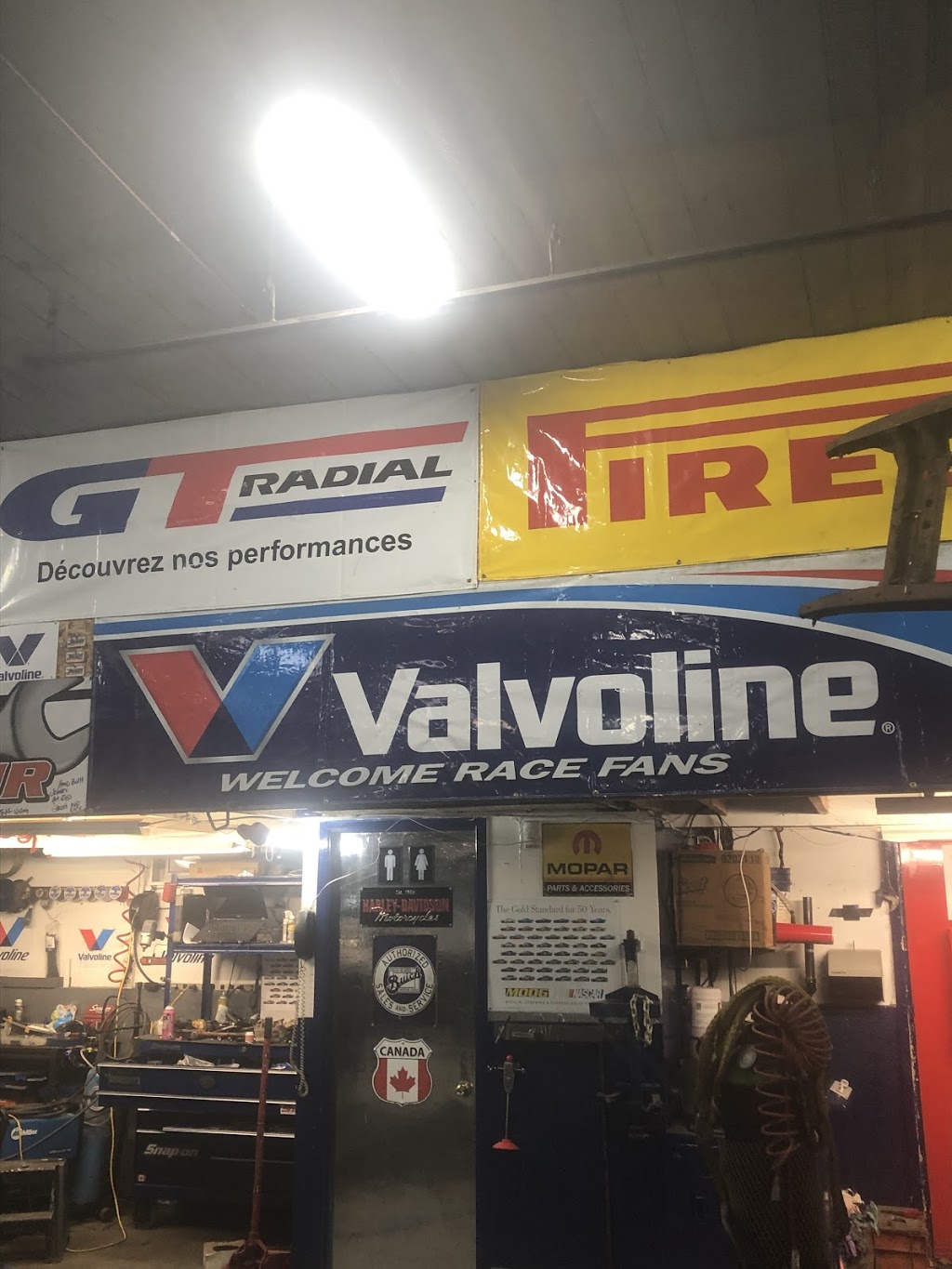 Garage Provencher Luc/Le Specialiste | 6150 Boulevard du Parc-Industriel, Bécancour, QC G9H 3N4, Canada | Phone: (819) 297-2228