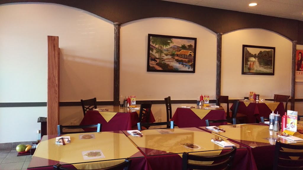 Thang Long | 304 Main St S, Airdrie, AB T4B 3M2, Canada | Phone: (403) 948-6827