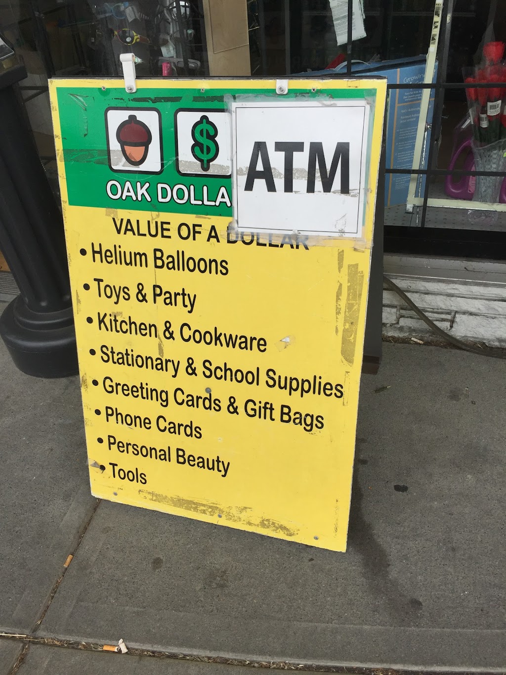 Oak Dollar Plus | 3182 Oak St, Vancouver, BC V6H 2L1, Canada | Phone: (604) 558-3050