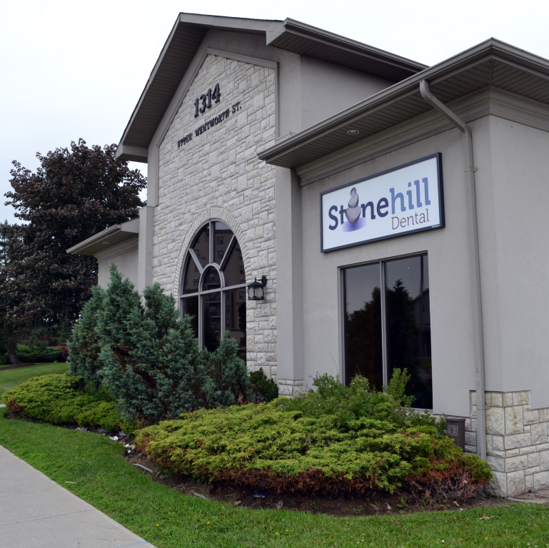 Stonehill Dental | 1314 Upper Wentworth St, Hamilton, ON L9A 4W2, Canada | Phone: (905) 574-2222