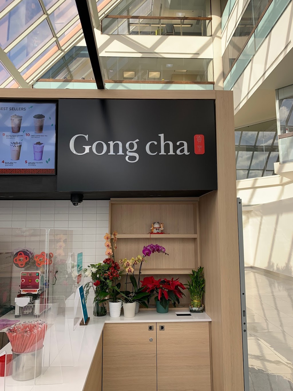 Gong Cha | 90 Burnhamthorpe Rd W #115, Mississauga, ON L5B 3C3, Canada | Phone: (905) 276-7666