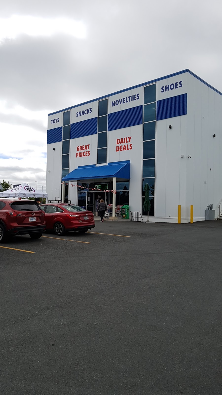 Nova Discount Hub | 211 John Savage Ave, Dartmouth, NS B3B 0A8, Canada | Phone: (902) 481-1100