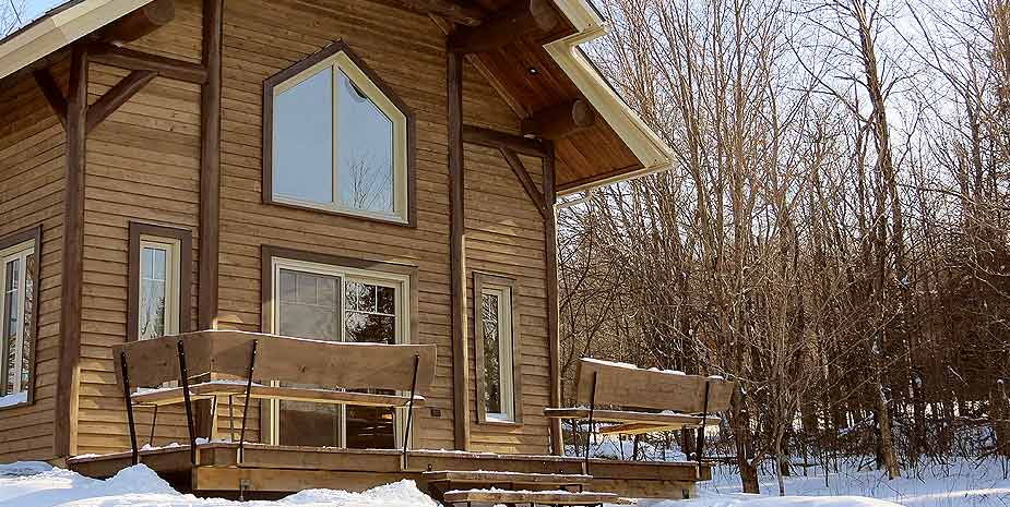 Chalet Équinoxe | 3194 Route Chesham, Val-Racine, QC G0Y 1E1, Canada | Phone: (819) 583-7350