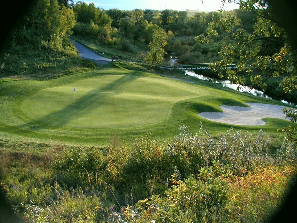 Neepawa Golf & Country Club | 369 Broadway Ave, Neepawa, MB R0J 1H0, Canada | Phone: (204) 476-5711