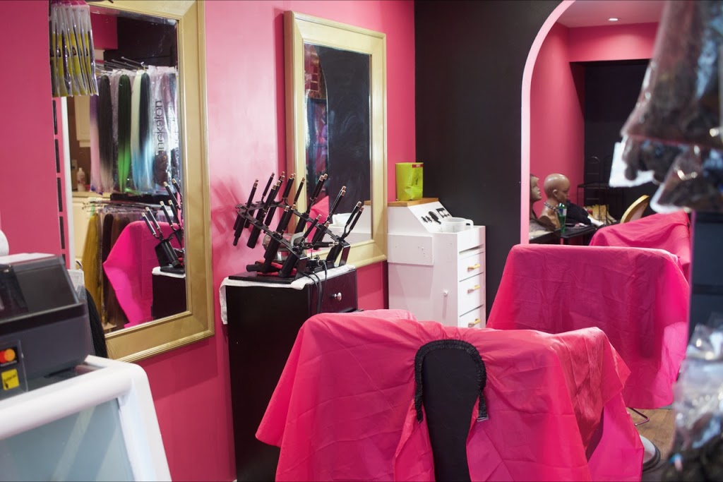 Suzzy’s Posh Hair | 160 McBride Ave, Bowmanville, ON L1C 0J4, Canada | Phone: (437) 929-1828