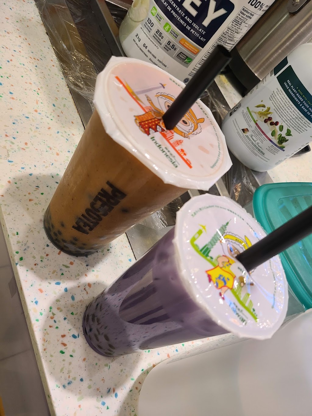 Real Fruit Bubble Tea | 1200 St. Laurent Blvd, Ottawa, ON K1K 3B8, Canada | Phone: (888) 896-1829