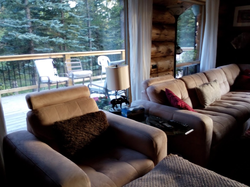 KRUGERS GUEST HOUSE | 64 Breezewood Bay, Bragg Creek, AB T0L 0K0, Canada | Phone: (403) 949-3770