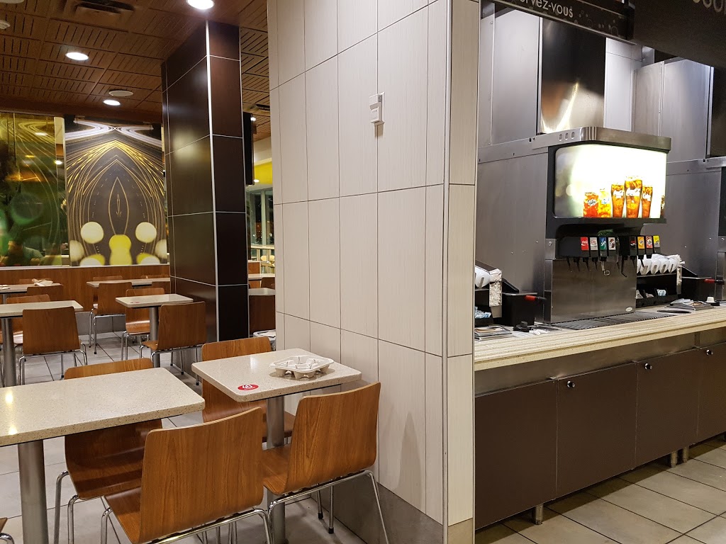 McDonalds | 2180 Boulevard des Laurentides, Laval, QC H7K 3G5, Canada | Phone: (450) 663-3200