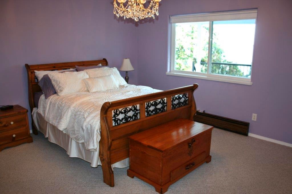 4 Beaches Bed & Breakfast | 7760 W Coast Rd, Sooke, BC V9Z 0R7, Canada | Phone: (778) 352-2818