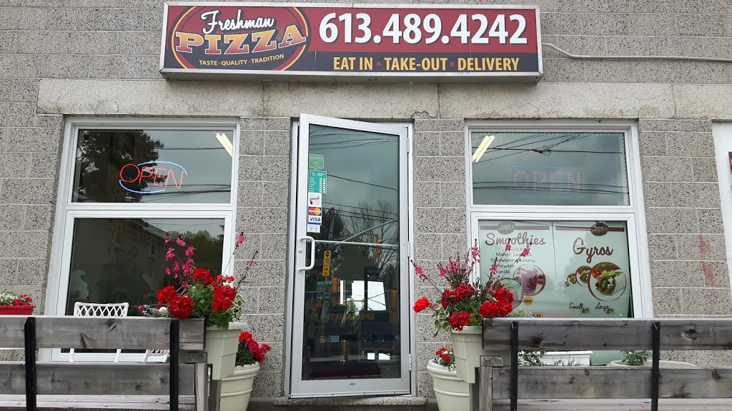 Freshman Pizza | 6601 Fourth Line Rd, North Gower, ON K0A 2T0, Canada | Phone: (613) 489-4242