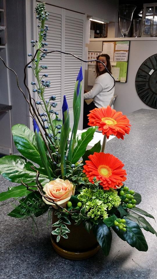 Jennys Floral Studio | 1345 Colborne Rd Sarnia, Ontario N7V 3L3 Canada | Phone: (519) 332-2221