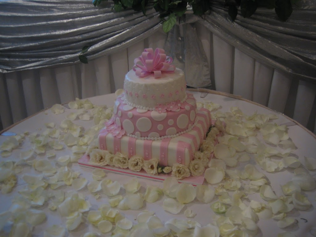 Mimozas Custom Cakes | 273 W 16th St, Hamilton, ON L9C 4C7, Canada | Phone: (905) 807-8869