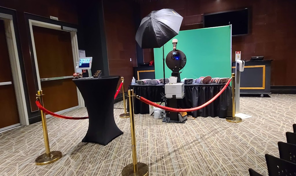 J&J Photo Booth | 794 Rd 64 N, Winnipeg, MB R2X 1N4, Canada | Phone: (204) 599-4777