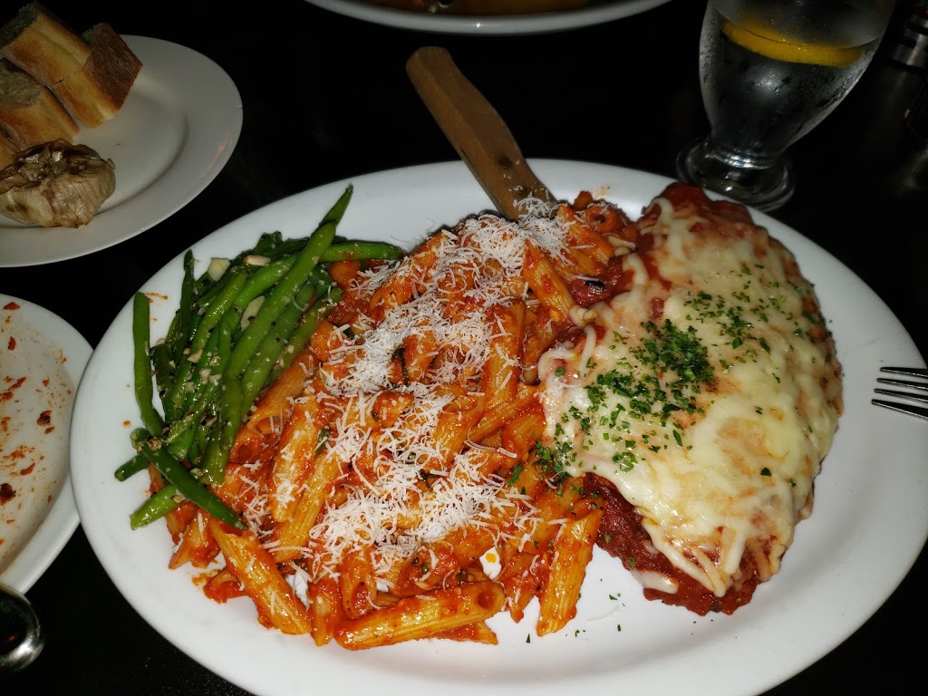 Capones Grill & Pasta Shop | 5880 Wyandotte St E, Windsor, ON N8S 1M8, Canada | Phone: (519) 944-0128