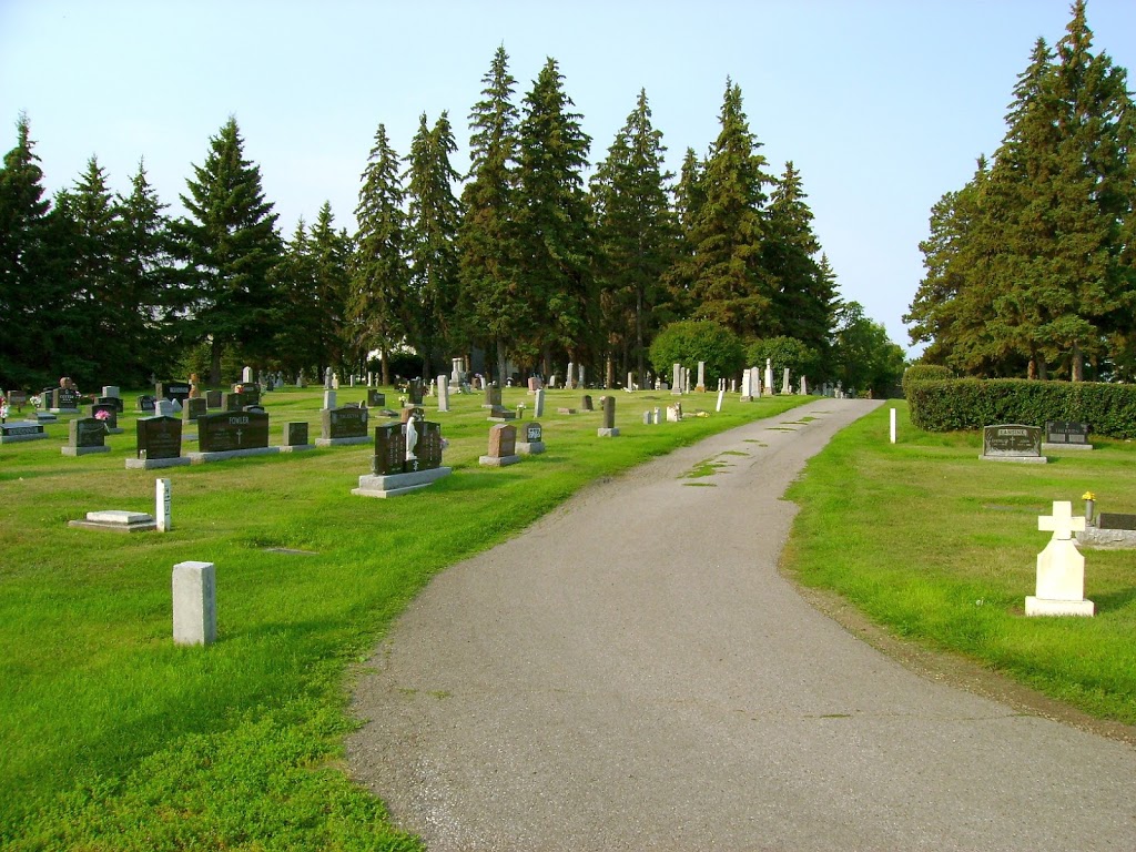 St Albert Cemetery | 7th St. Vital Ave, St. Albert, AB T8N 3A3, Canada | Phone: (780) 447-2921