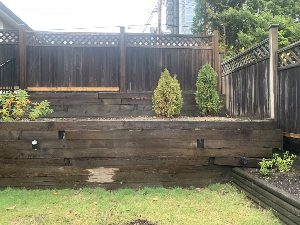 Global cedar fence | 1941 Valley View Pl, Victoria, BC V9B 6H8, Canada | Phone: (778) 966-3186