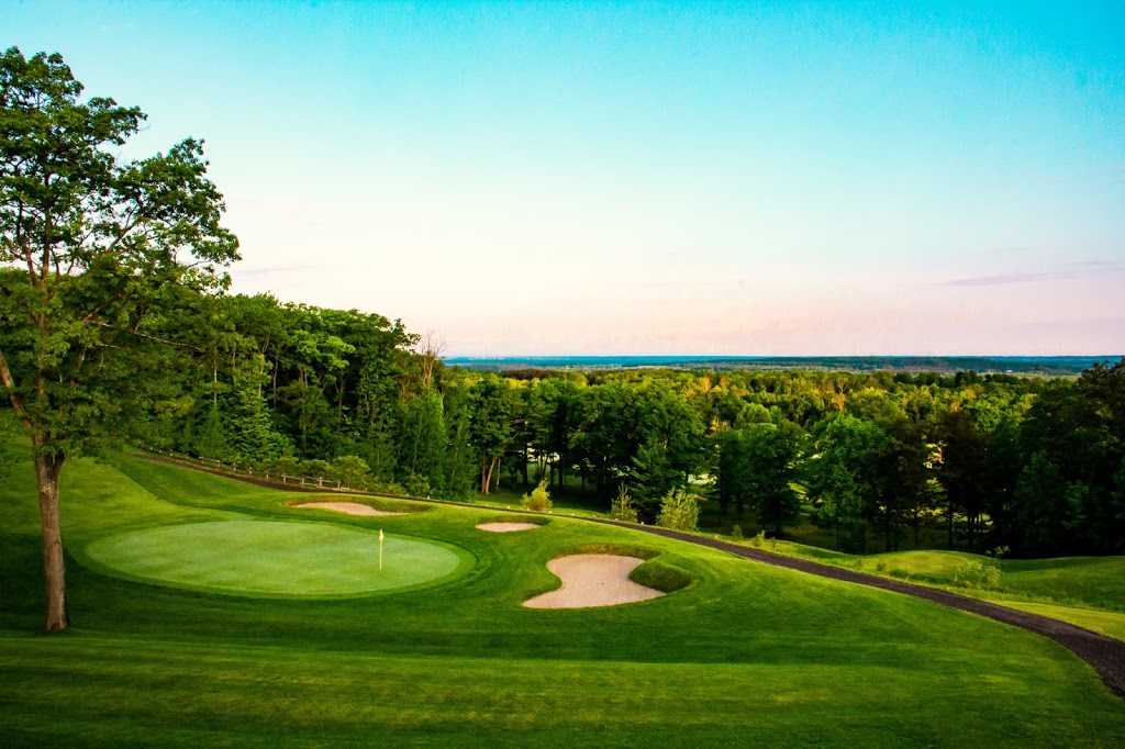 Vespra Hills Golf Club | 2694 Wilson Dr, Minesing, ON L9X 1K9, Canada | Phone: (705) 721-3303