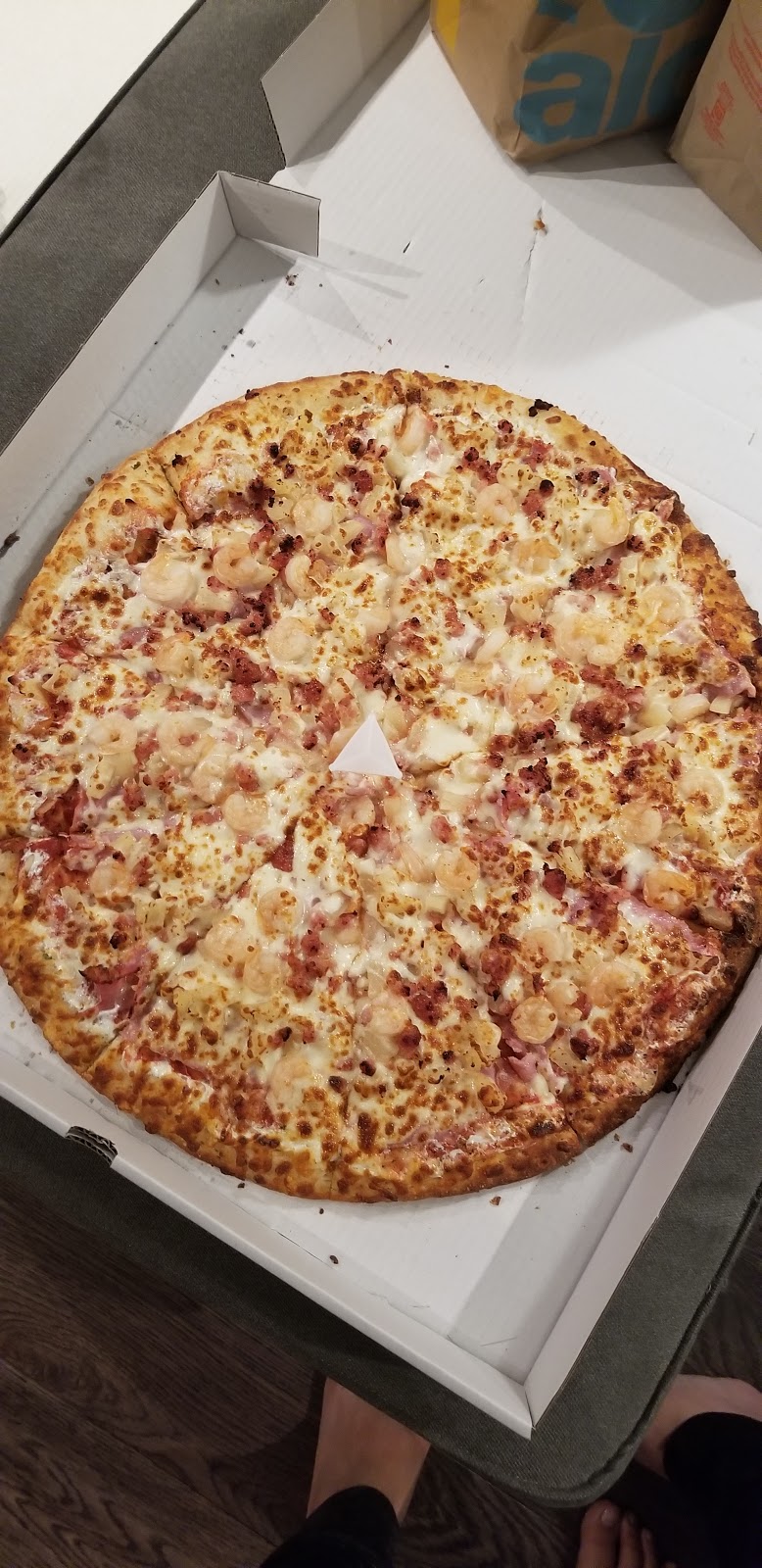 Pangaea Pizza | 920 Northmount Dr NW, Calgary, AB T2L 0A9, Canada | Phone: (403) 289-7775