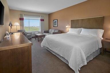 Four Points by Sheraton Sherwood Park | 1005 Provincial Avenue, Sherwood Park, AB T8H 0Y7, Canada | Phone: (780) 705-3552