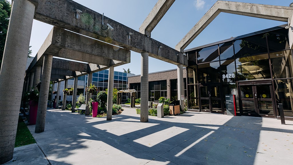 Bibliothèque de Saint-Léonard | 8420 Bd Lacordaire, Saint-Léonard, QC H1R 3G5, Canada | Phone: (514) 328-8500