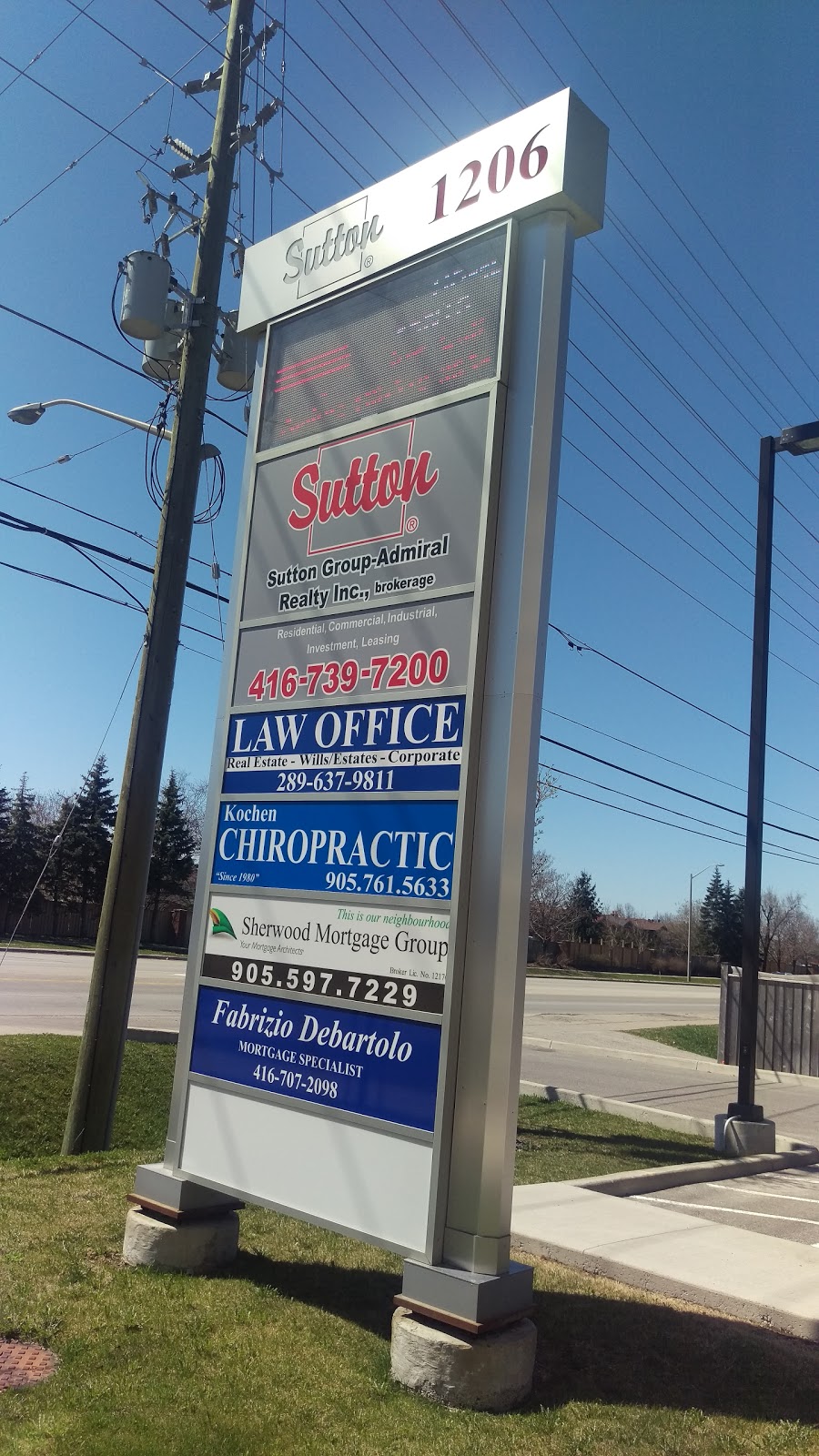 Sutton Group Admiral Realty Inc. | 1206 Centre St, Thornhill, ON L4J 3M9, Canada | Phone: (416) 739-7200