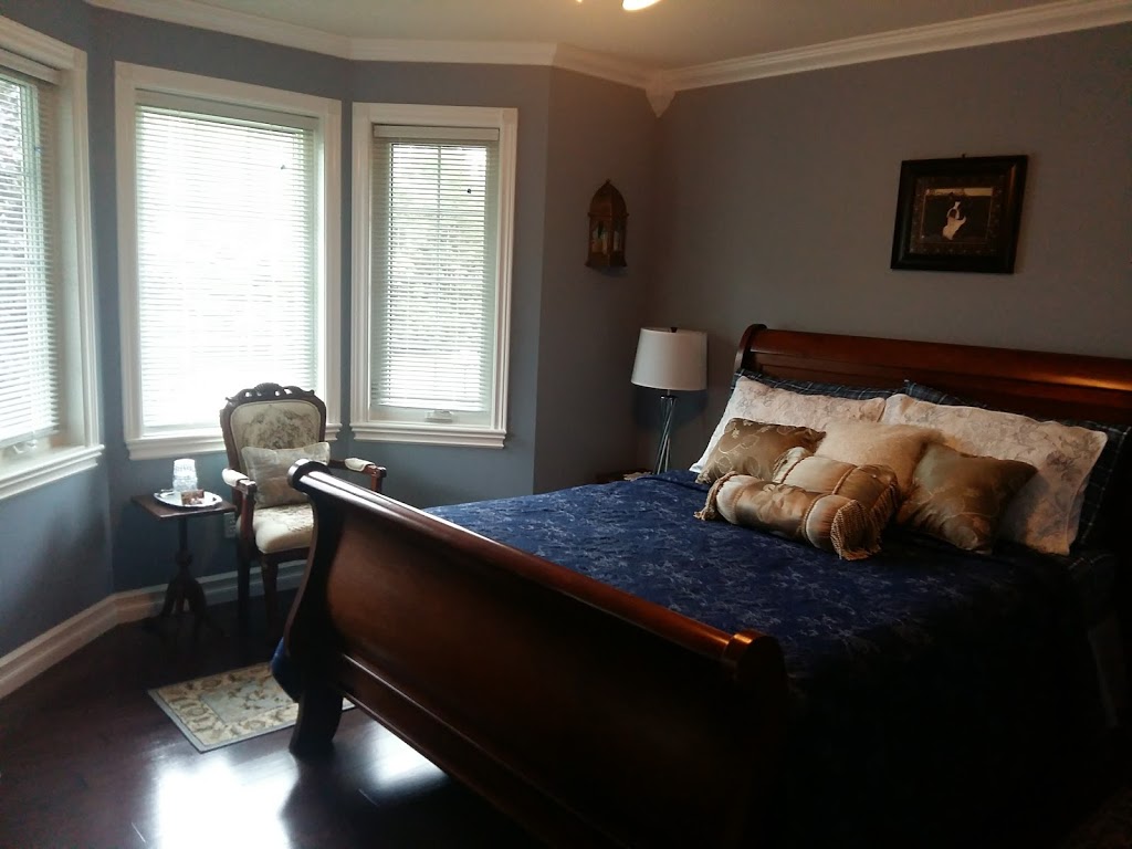 The Boston "T" Bed & Breakfast | 106 Falcon Brook Rd, Carp, ON K0A 1L0, Canada | Phone: (613) 859-0779