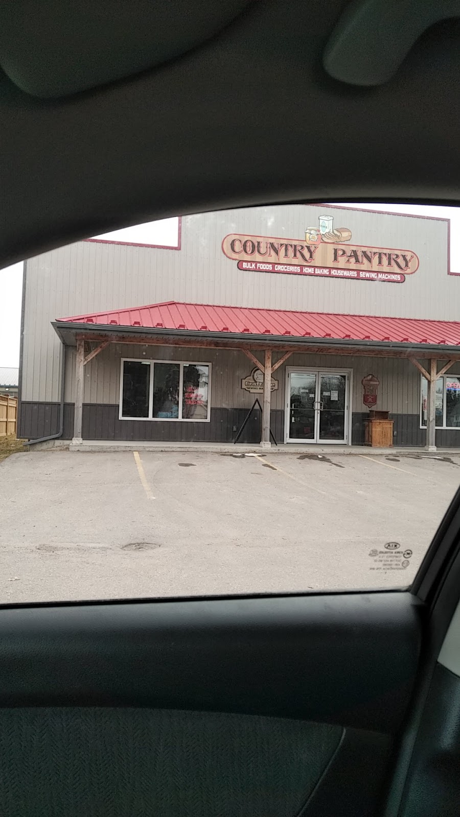 Country Pantry | 3048 Lobsinger Line, Heidelberg, ON N0B 2M1, Canada | Phone: (519) 699-0111