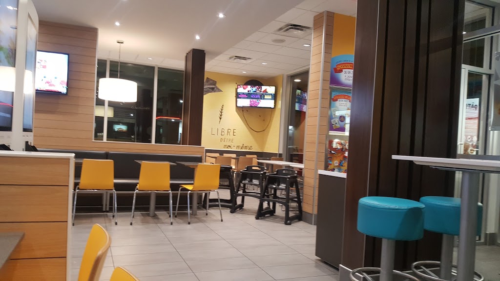 McDonalds | 623 Avenue Marc-Aurèle-Fortin, Laval, QC H7L 0J4, Canada | Phone: (450) 628-5398