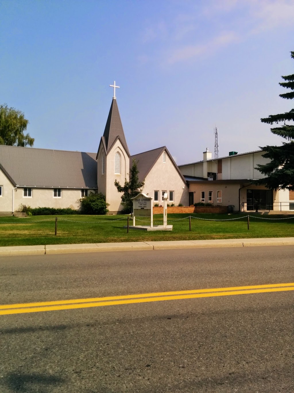 Lutheran Church Peace | 4304 2 St W, Claresholm, AB T0L 0T0, Canada | Phone: (403) 625-3833