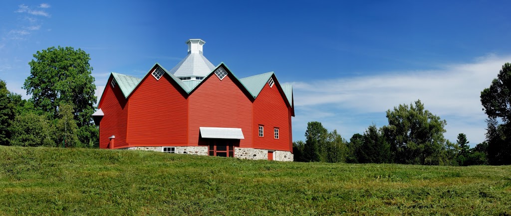 La vieille grange rouge | 4925 Chemin Orr, Cookshire-Eaton, QC J0B 1M0, Canada | Phone: (819) 837-2009