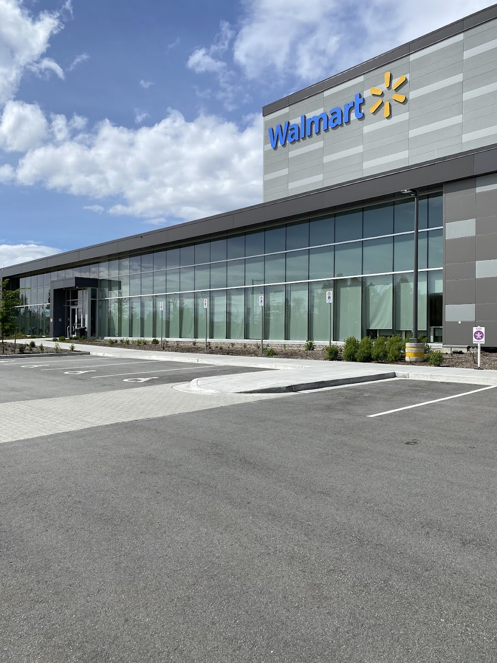 Walmart Distribution Center | 19525 24 Ave, Surrey, BC V3S 3S9, Canada | Phone: (604) 595-1250