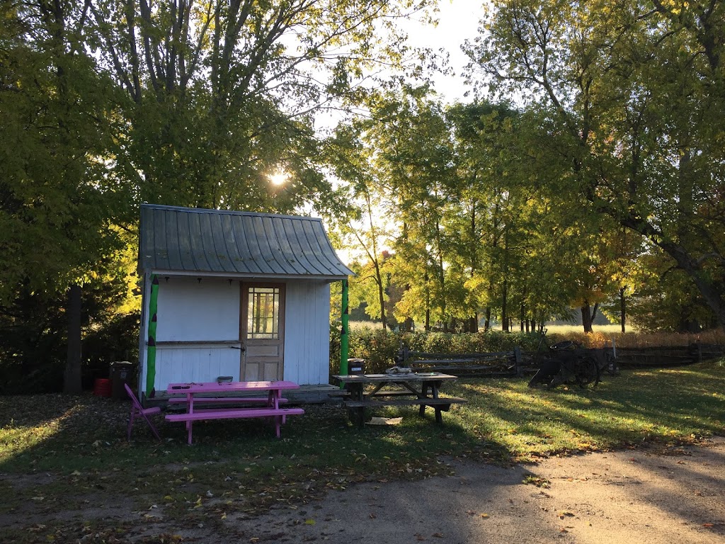 Ferme Agricola Farm | 502 QC-323, Papineauville, QC J0V 1R0, Canada | Phone: (819) 998-7498