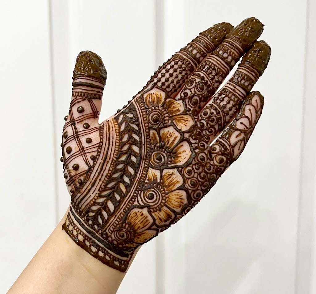 Henna by i@beauty | 22 Rolling Acres Dr, Whitby, ON L1R 2A1, Canada | Phone: (570) 334-5412