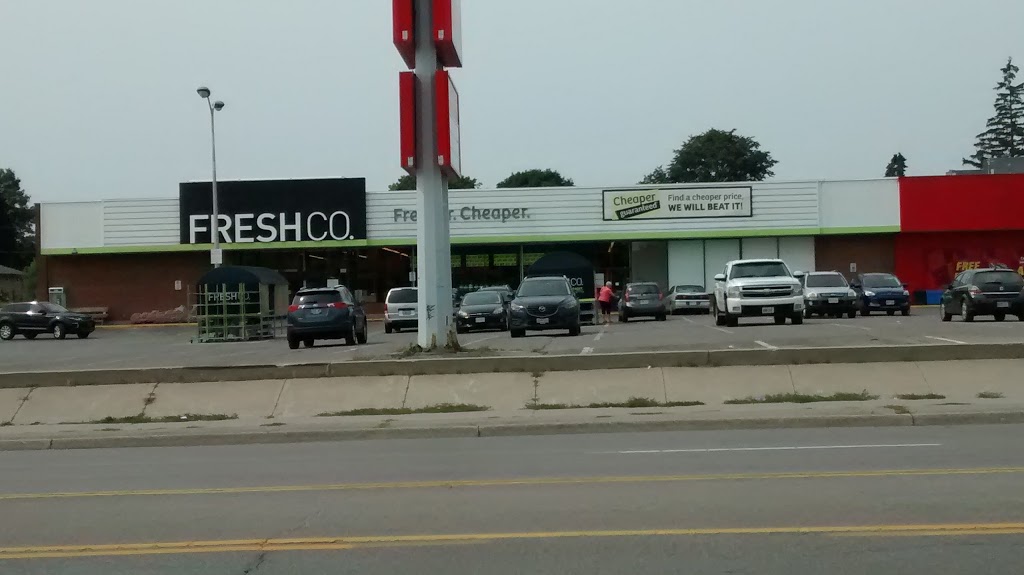 FreshCo. | 1150 Simcoe St N, Oshawa, ON L1G 4W7, Canada | Phone: (905) 576-9562