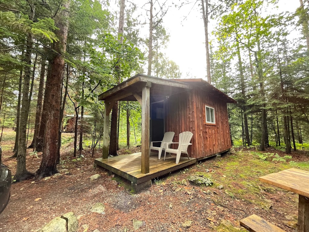 Roxys Variety & Cabin Rentals tent sites. | 6313 Hwy 6, Tobermory, ON N0H 2R0, Canada | Phone: (519) 596-8300