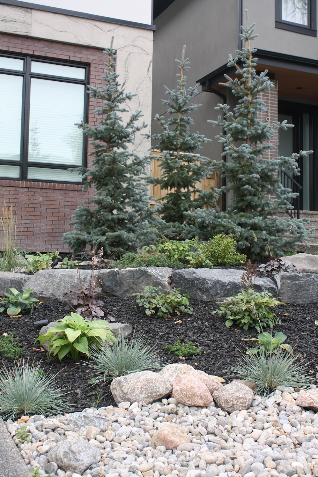 Year Round Landscaping | 8916 44 St SE, Calgary, AB T2C 2P6, Canada | Phone: (403) 236-1948