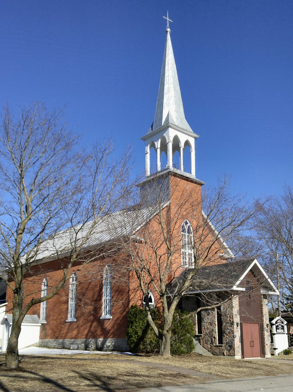 Sacred Heart Parish Church | Crawford St, Cobden, ON K0J 1K0, Canada | Phone: (613) 646-0000