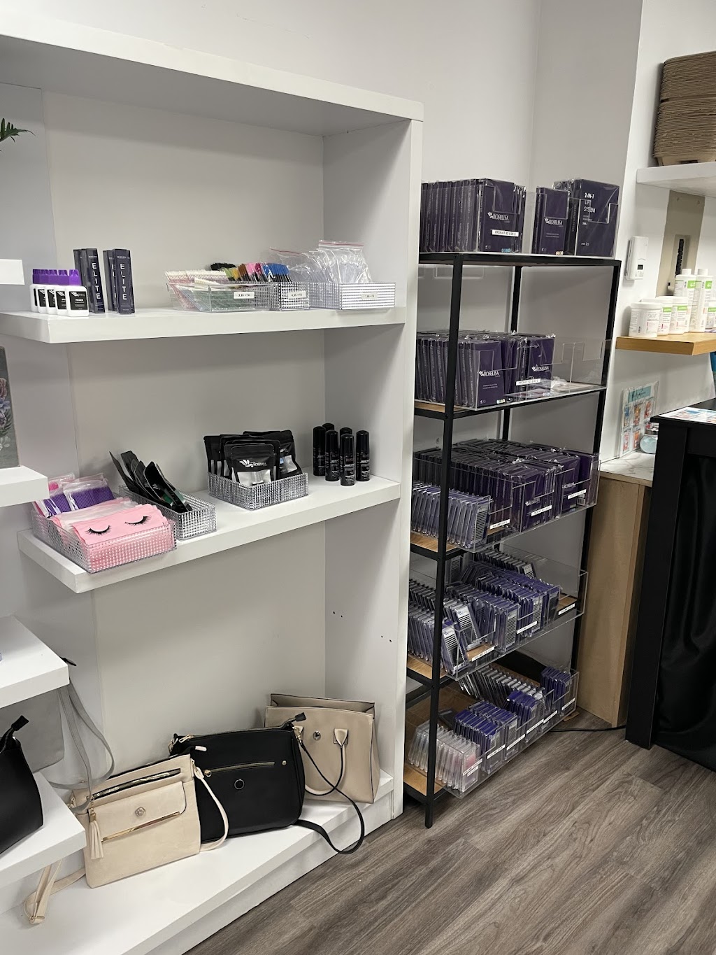 Distribution Mauve Passion | 52 Rue Charlotte, Sorel-Tracy, QC J3P 1G3, Canada | Phone: (450) 556-1666