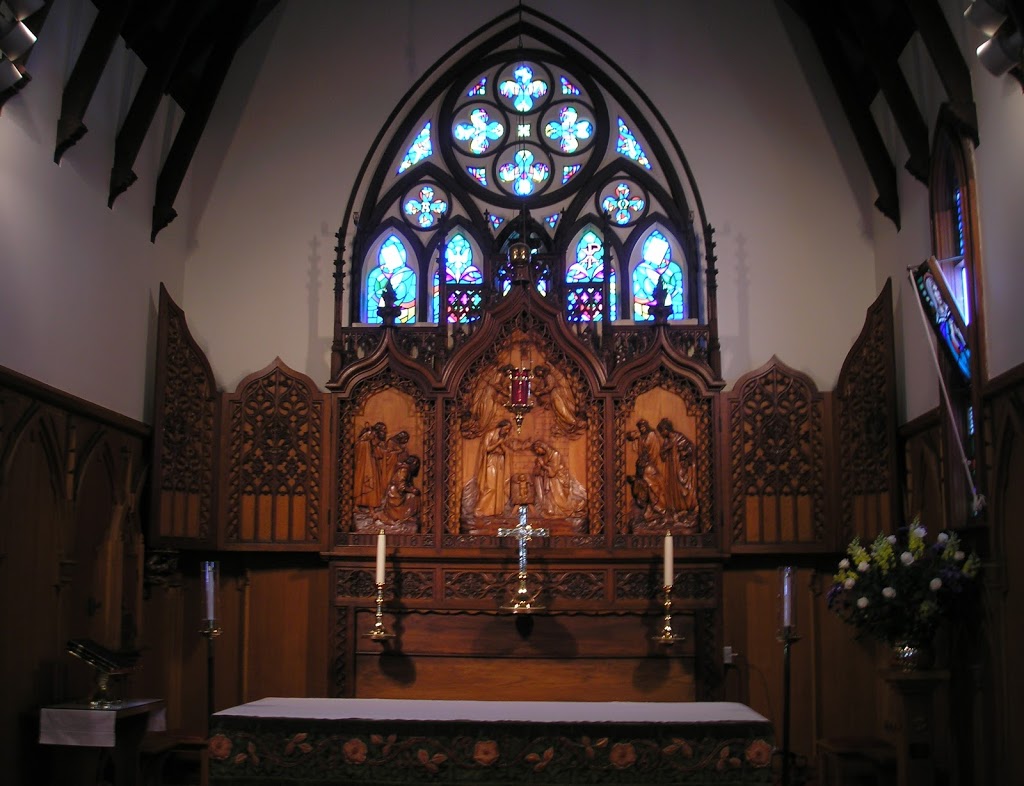 St. Luke Anglican Church | 3821 Cedar Hill Cross Rd, Victoria, BC V8P 2M6, Canada | Phone: (250) 477-6741