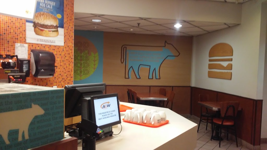 A&W Canada | 963 Central Ave, Greenwood, NS B0P 1N0, Canada | Phone: (902) 765-8113