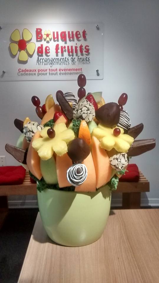 Bouquet De Fruits | 224 Rue Notre-Dame, Repentigny, QC J6A 2R5, Canada | Phone: (450) 582-1122